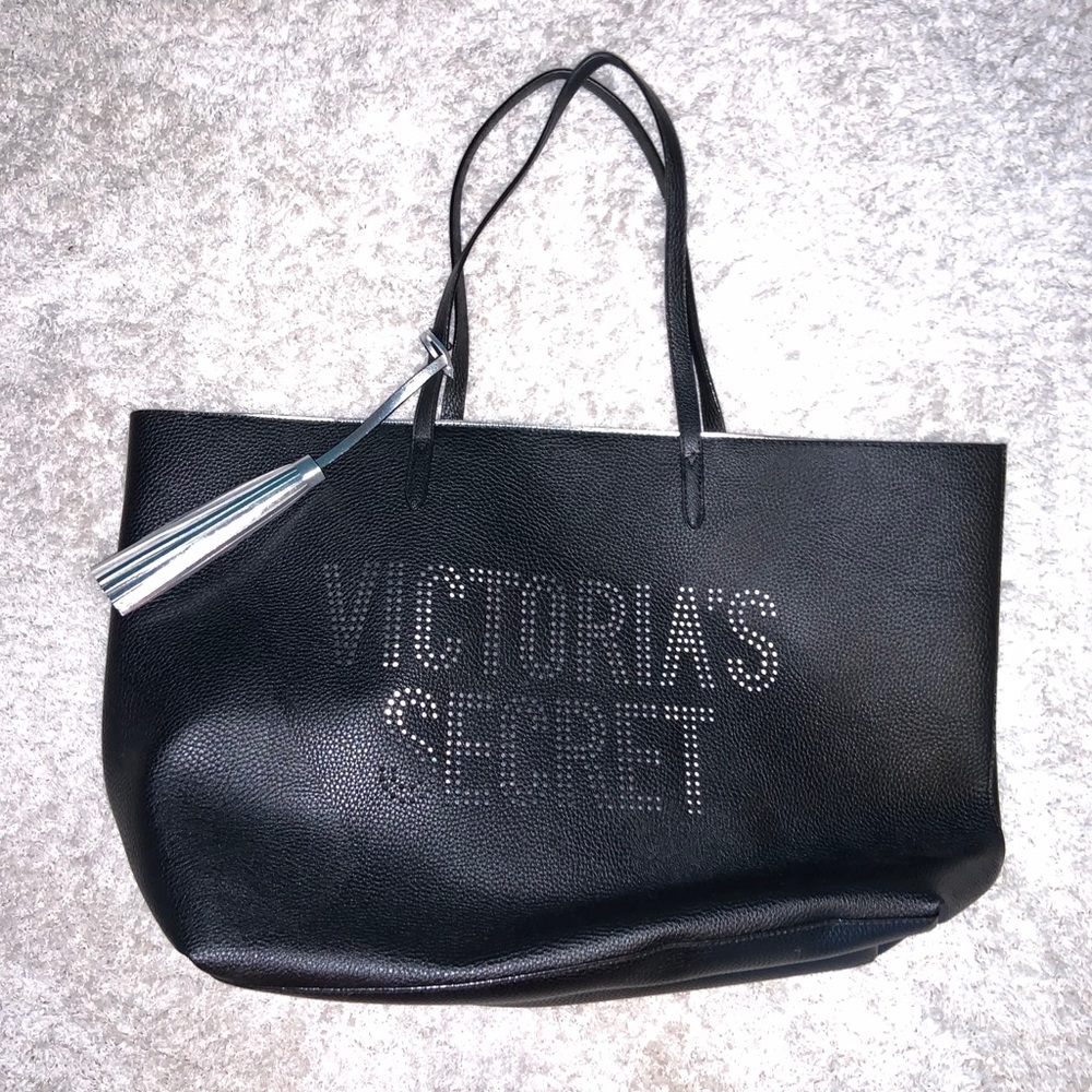 LG Victoria’s Secret tote bag!